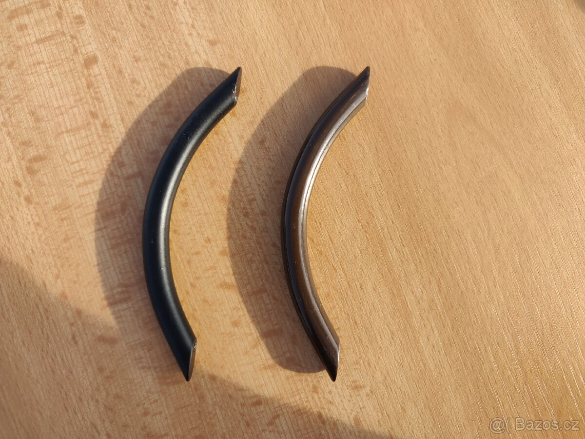 Kovové úchytky na nábytek, madla - 4