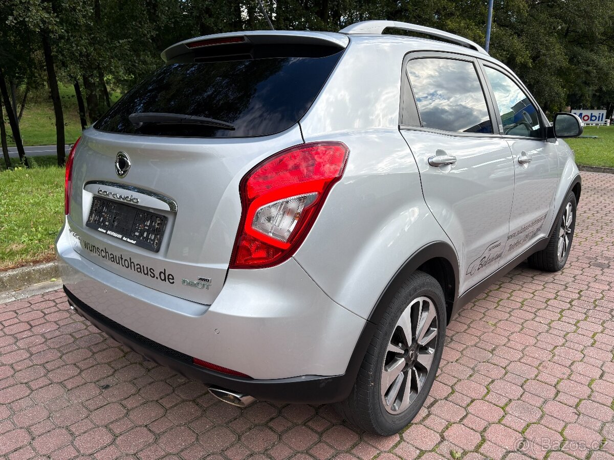 Ssangyong Korando 2.0 D Sapphire 4x4 - 4