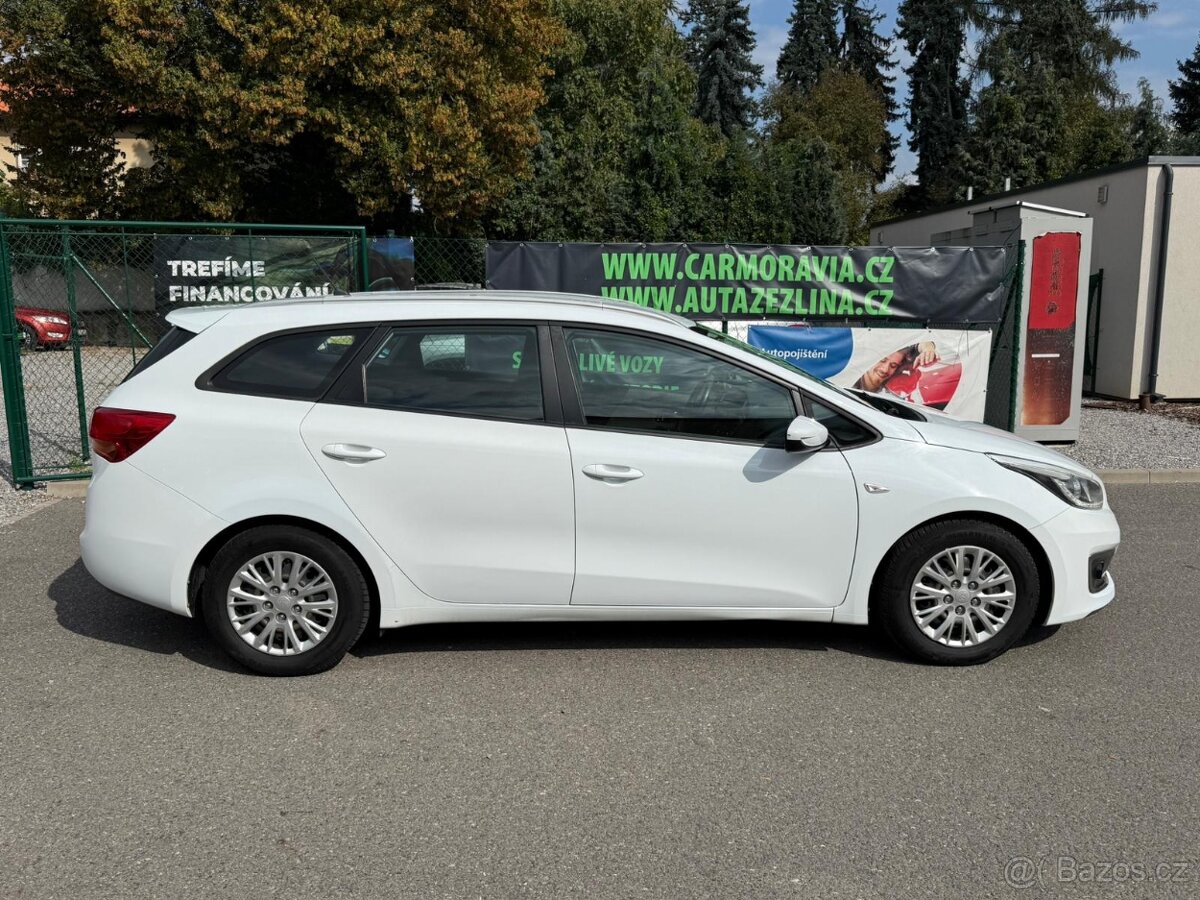 KIA CEE’D 1,6 CRDI - 100 kW, PARK. SENZORY - 4