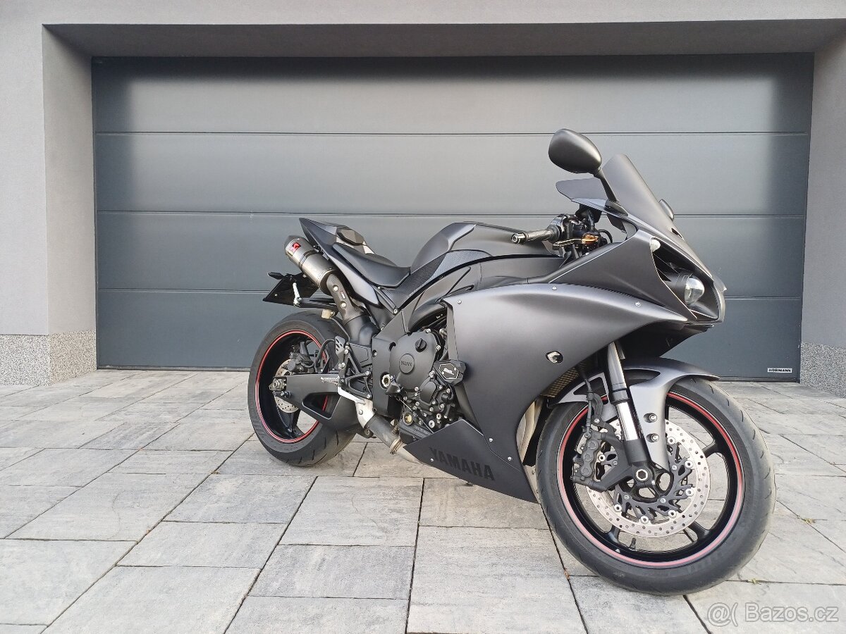 YAMAHA R1 - 2015 - 16.900km - 4