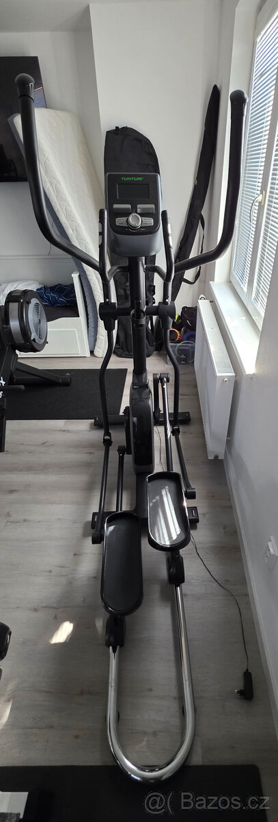 TUNTURI C55 Crosstrainer - 4