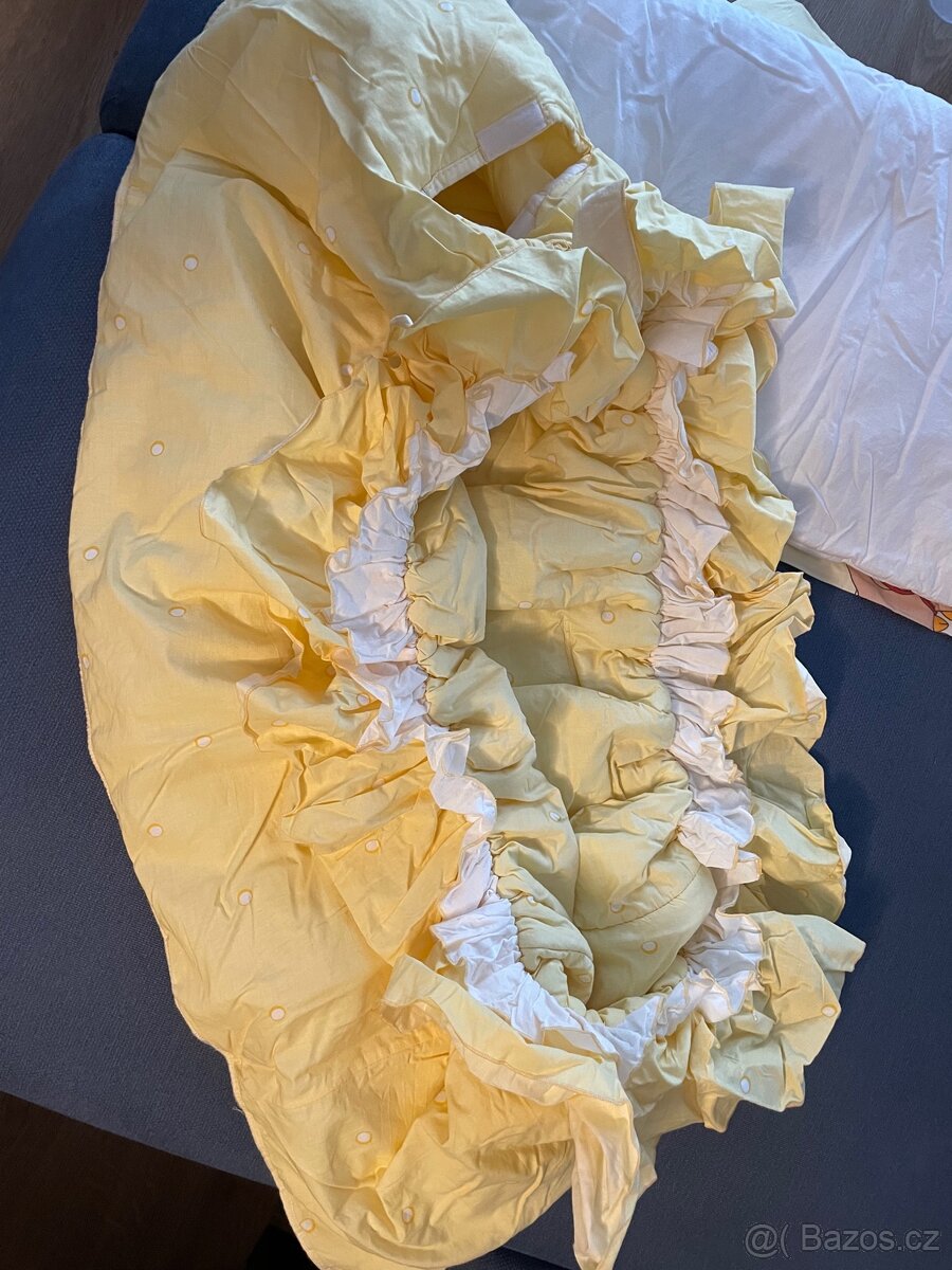 Proutěný koš na miminko Scarlett včetně žlutého potahu - 4