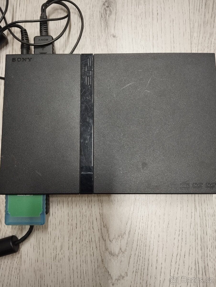 Playstation 2, hry, vybavení - 4