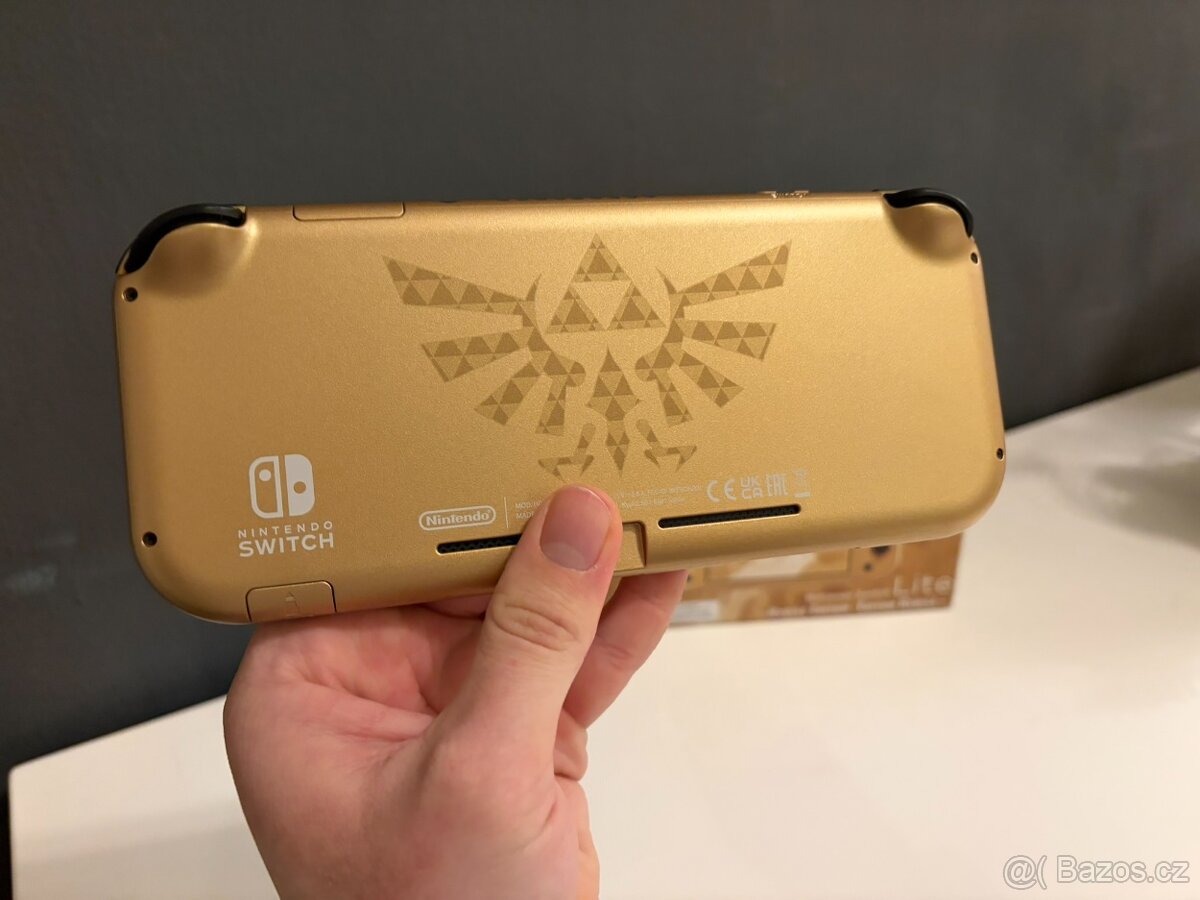 Nintendo Switch Lite Hyrule Edition v záruce - 4