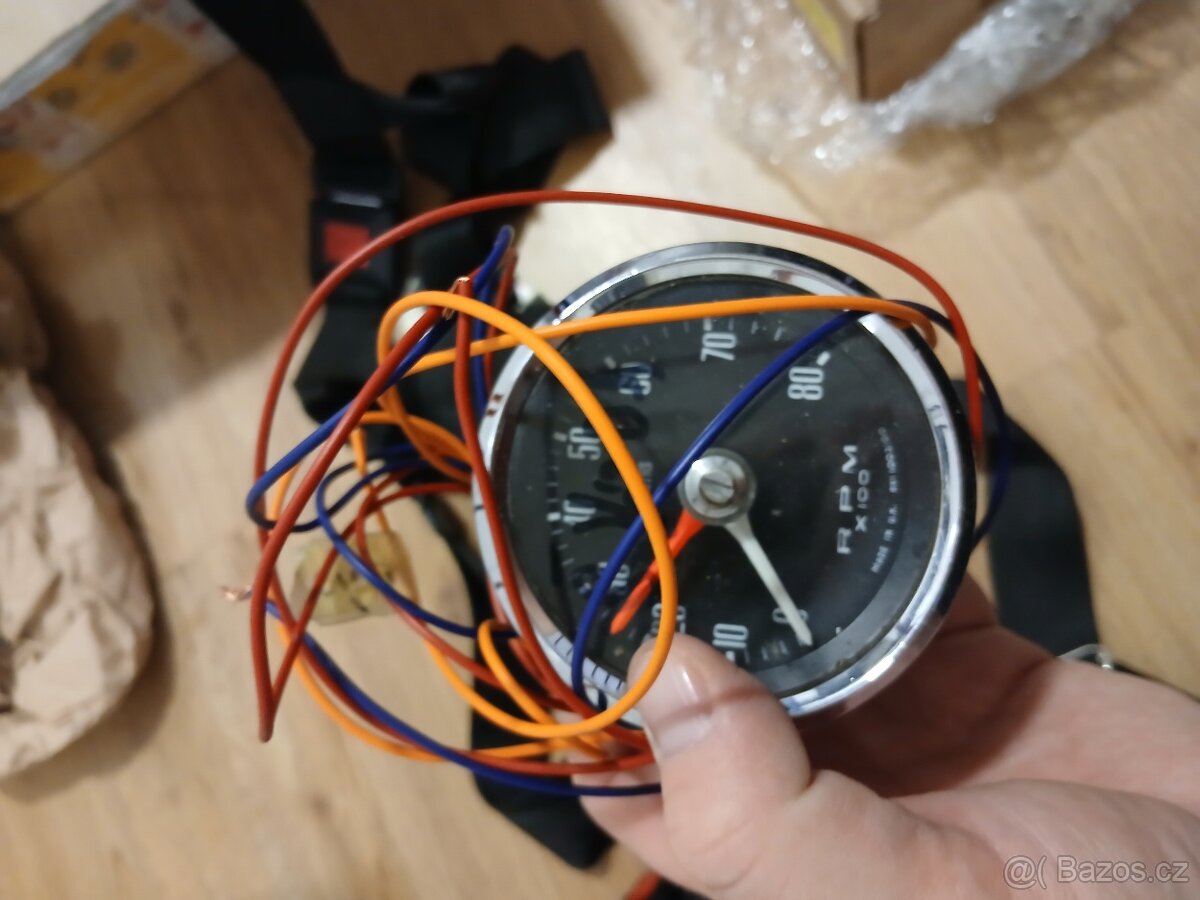 Sedačky a pásy - 4