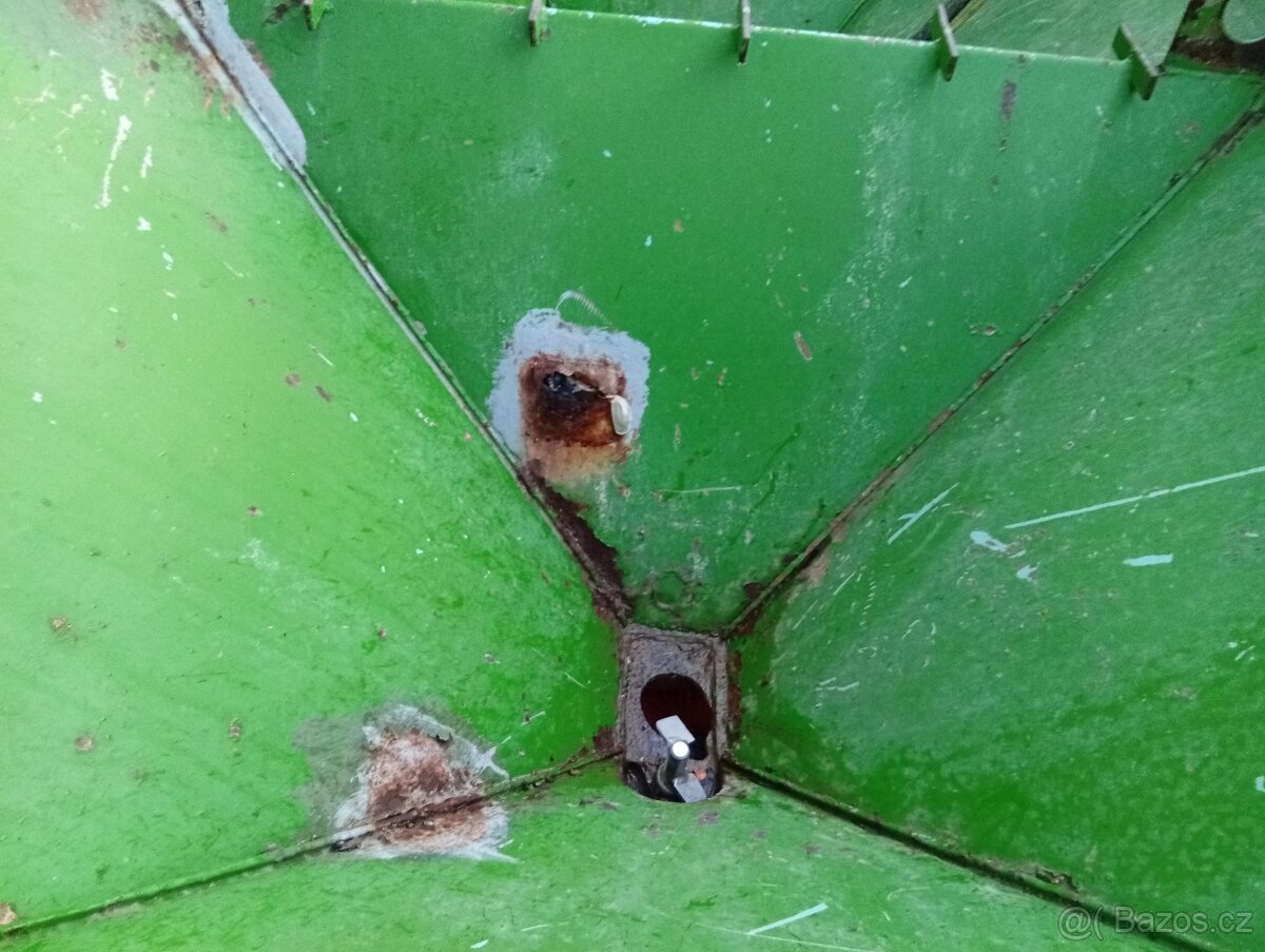 Rozmetadlo hnojiva ZDT - 4