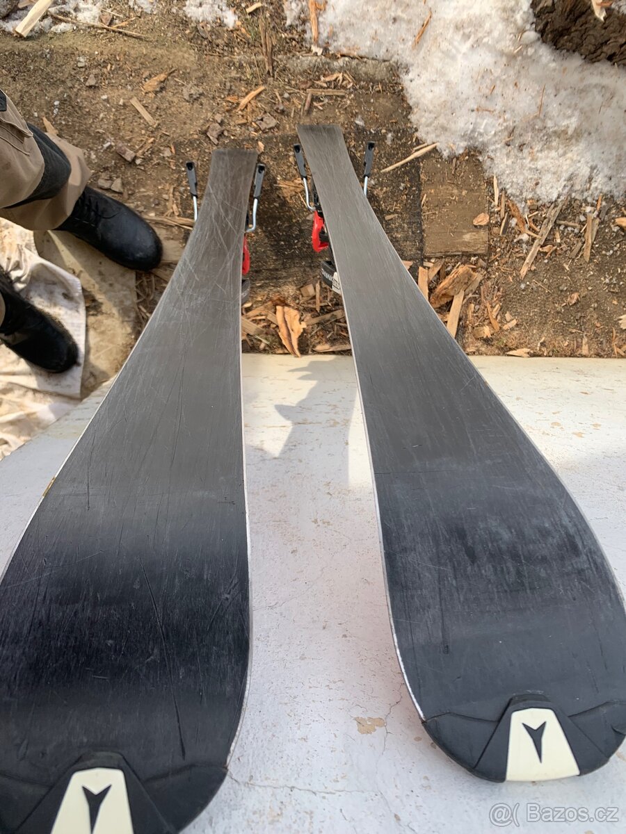 Lyže atomic - 4
