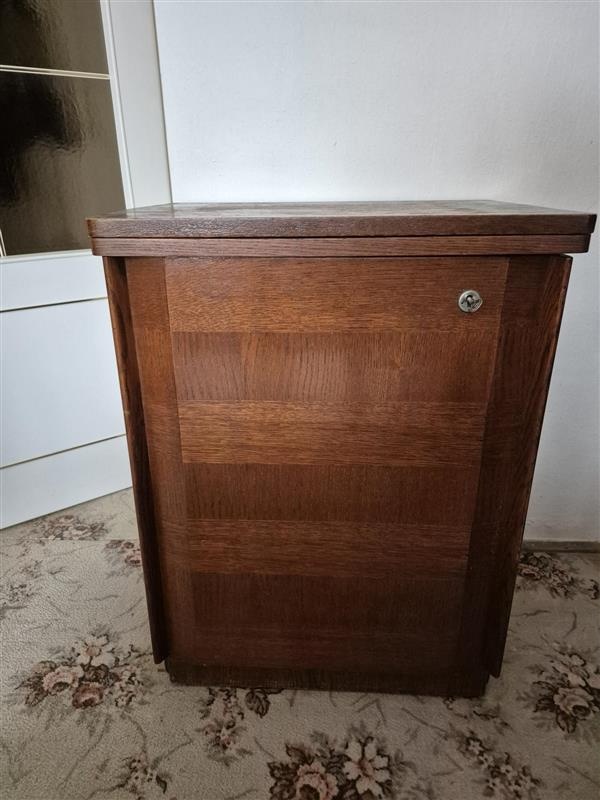 Šicí stroj Lada - 4