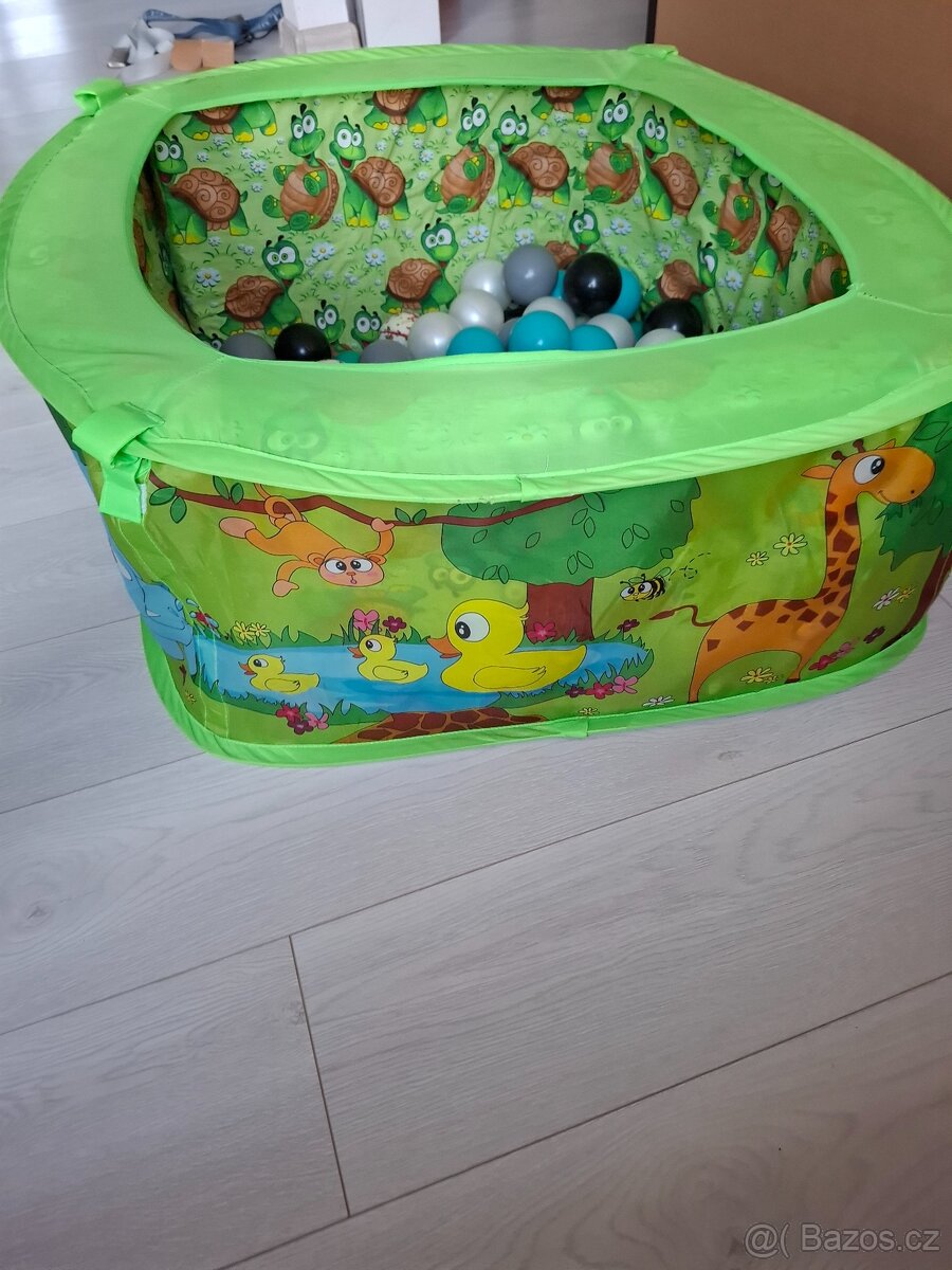 Dětský suchý bazének s míčky - 4