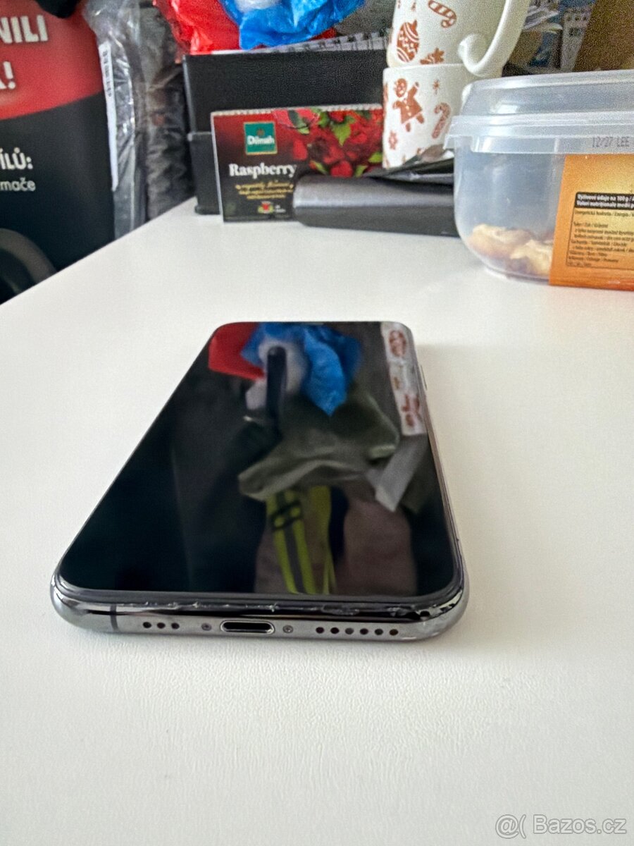 Prodám iPhone 11 Pro 64GB - 4