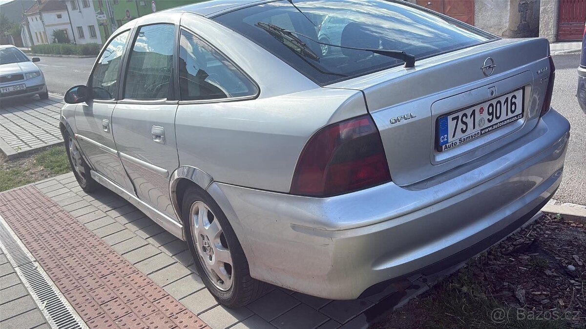 Opel Vectra B 2.0 Dti 74kw - 4