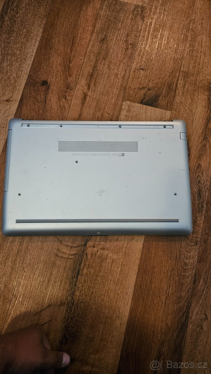 HP Notebook - 15-da0001nc - 4