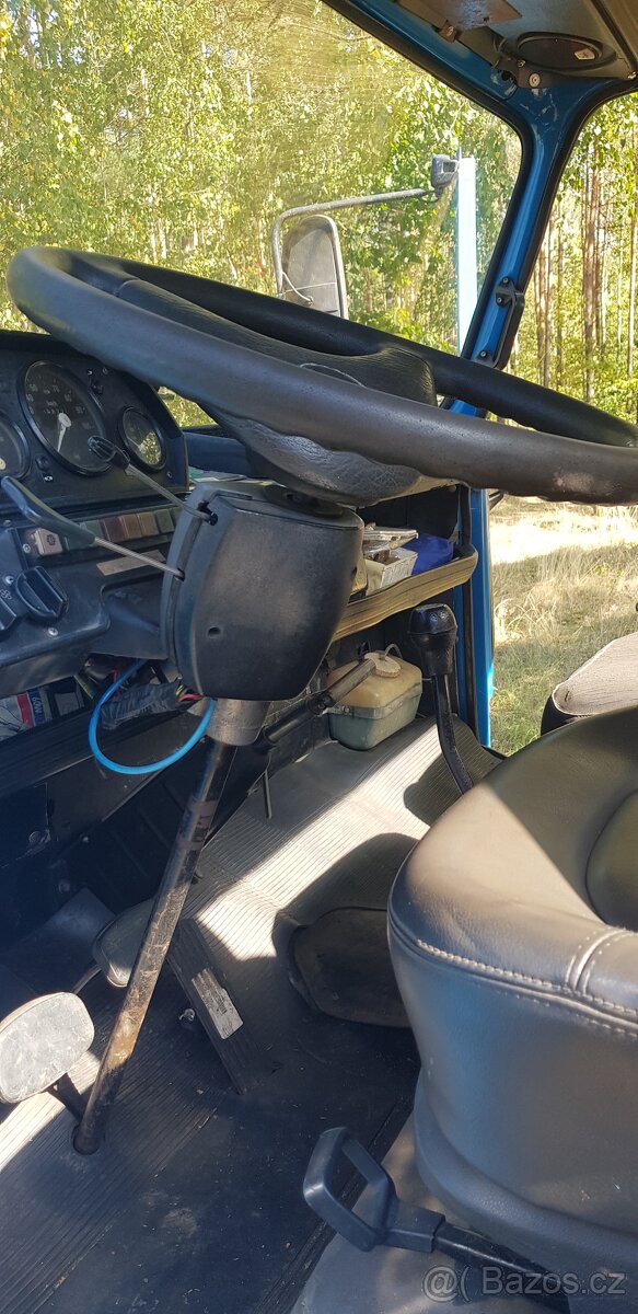 AVIA - A31 valník - 4