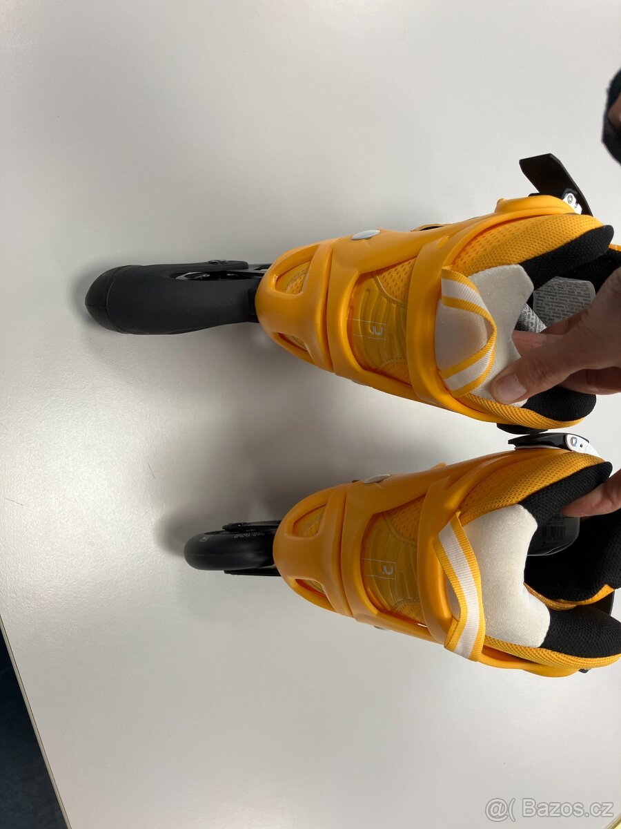 Dětské kolečkové brusle Fit 5 velikost 35-38 - 4