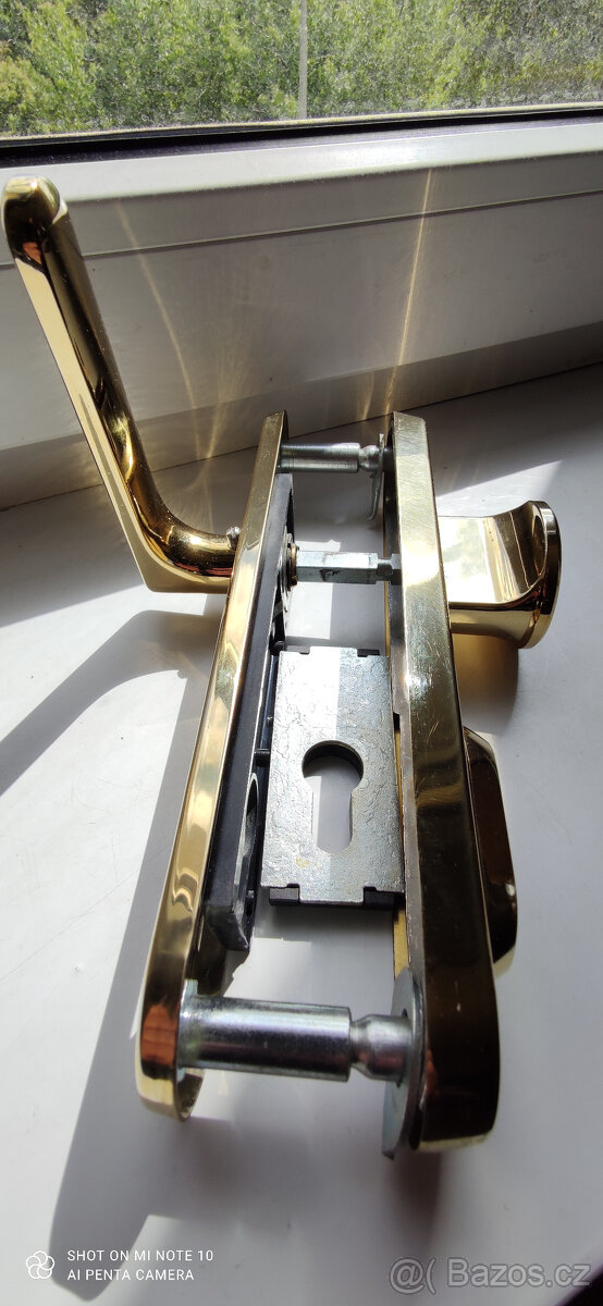 Bezpečnostní kování R1 - 4