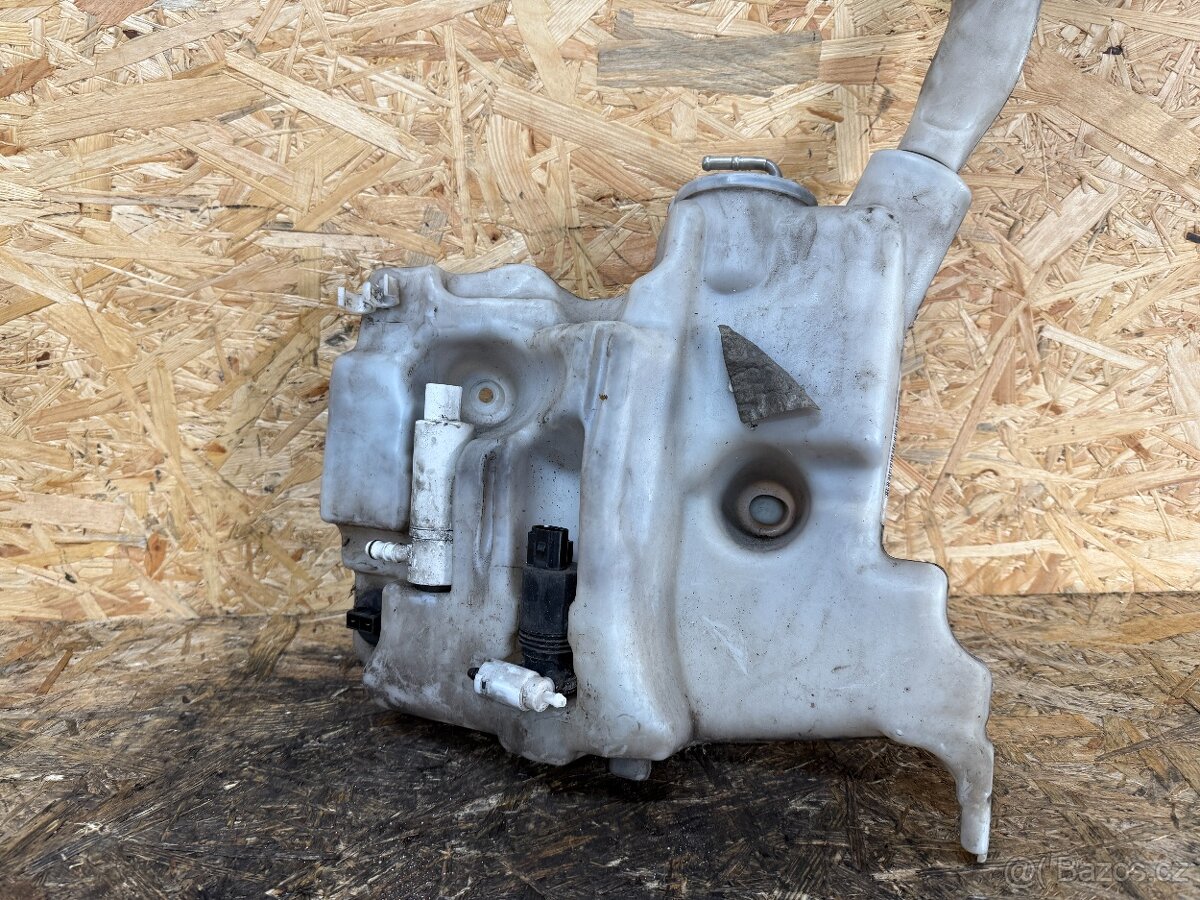 NÁDOBKA OSTŘIKOVAČŮ MERCEDES W164 - 4