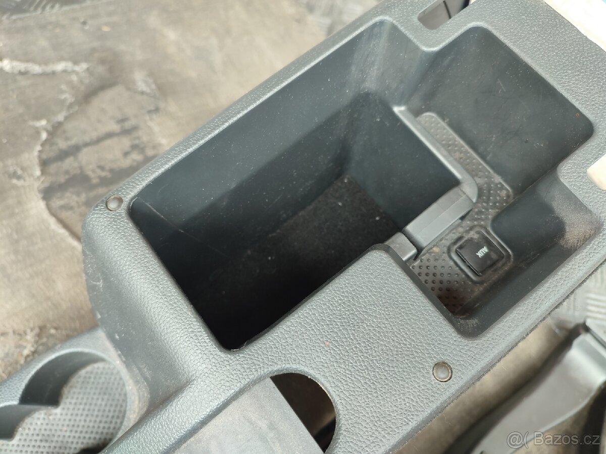 Loketní opěrka Octavia 2 - 4