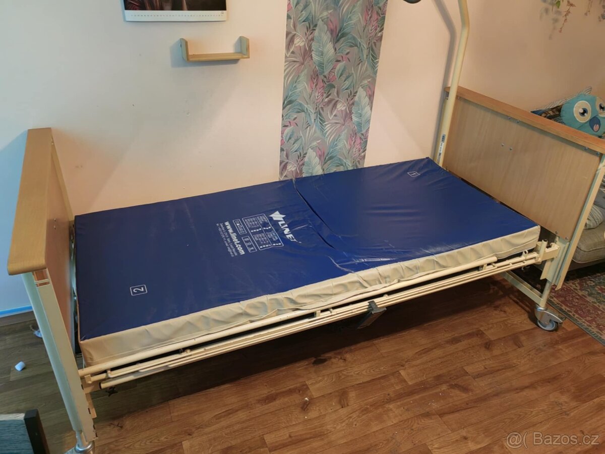 Polohovací postel s matrací - 4