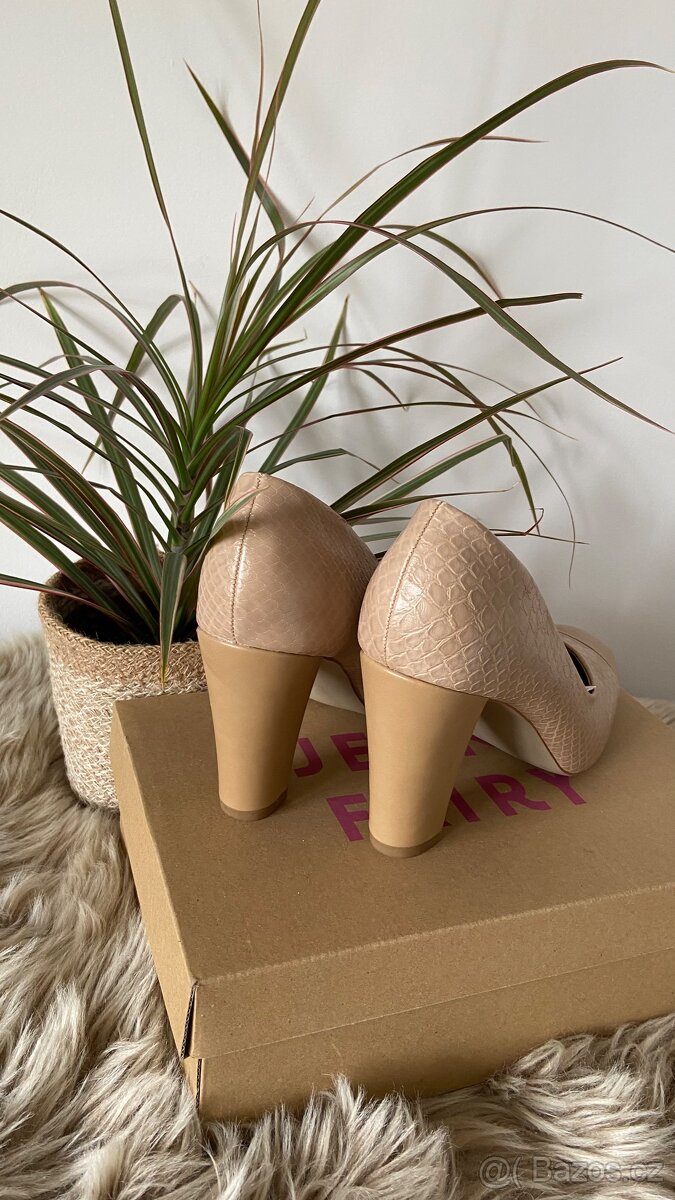 Nové dámské hnědé lodičky vel.40 - 4