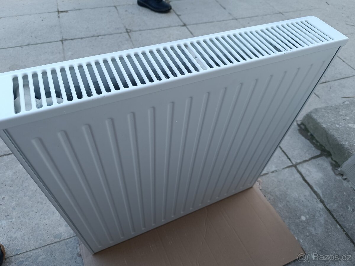 Deskový radiátor Rotheigner Plan 22 600 x 600 mm - 4
