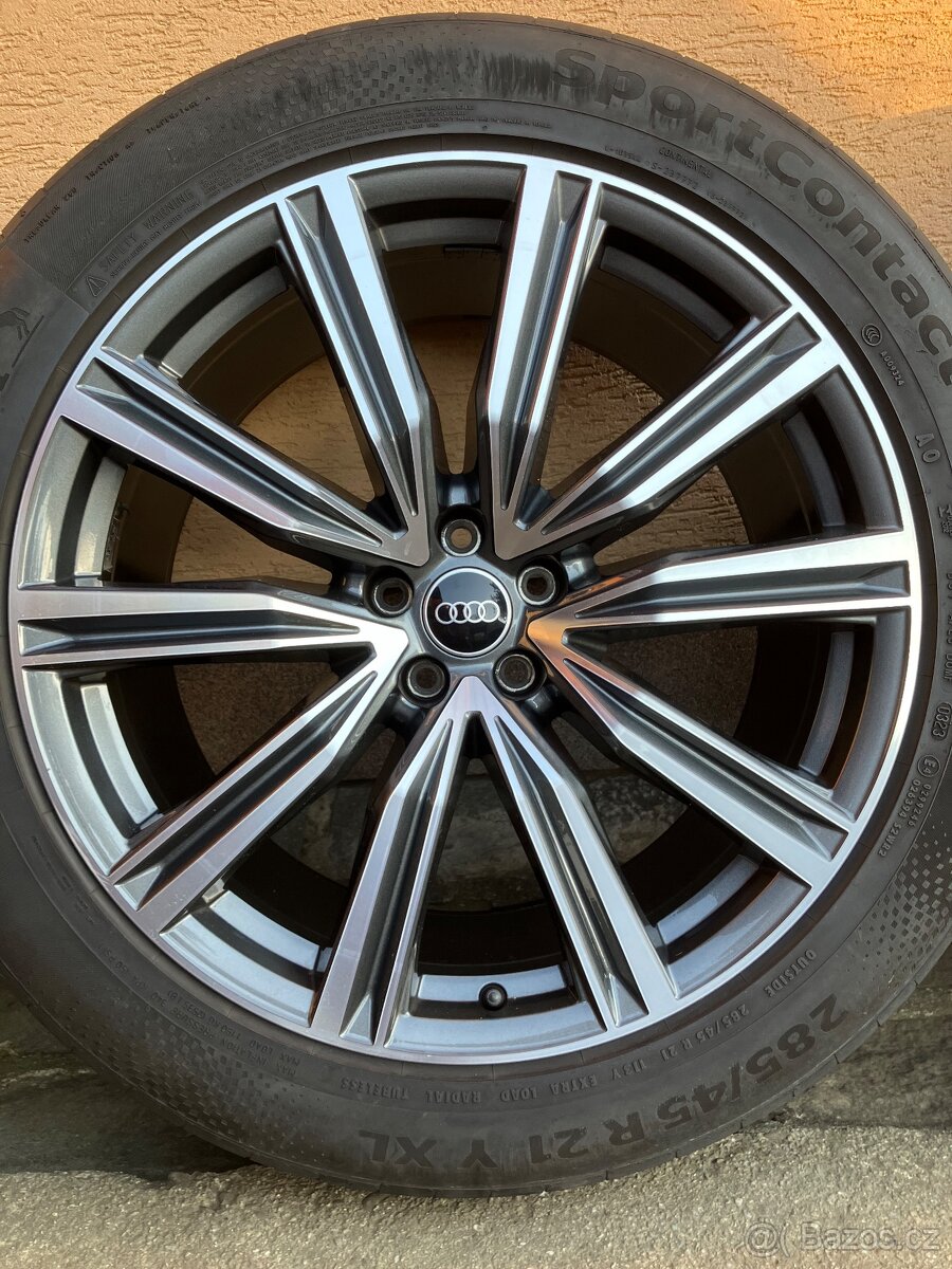 Letní sada Audi Q8 - 4