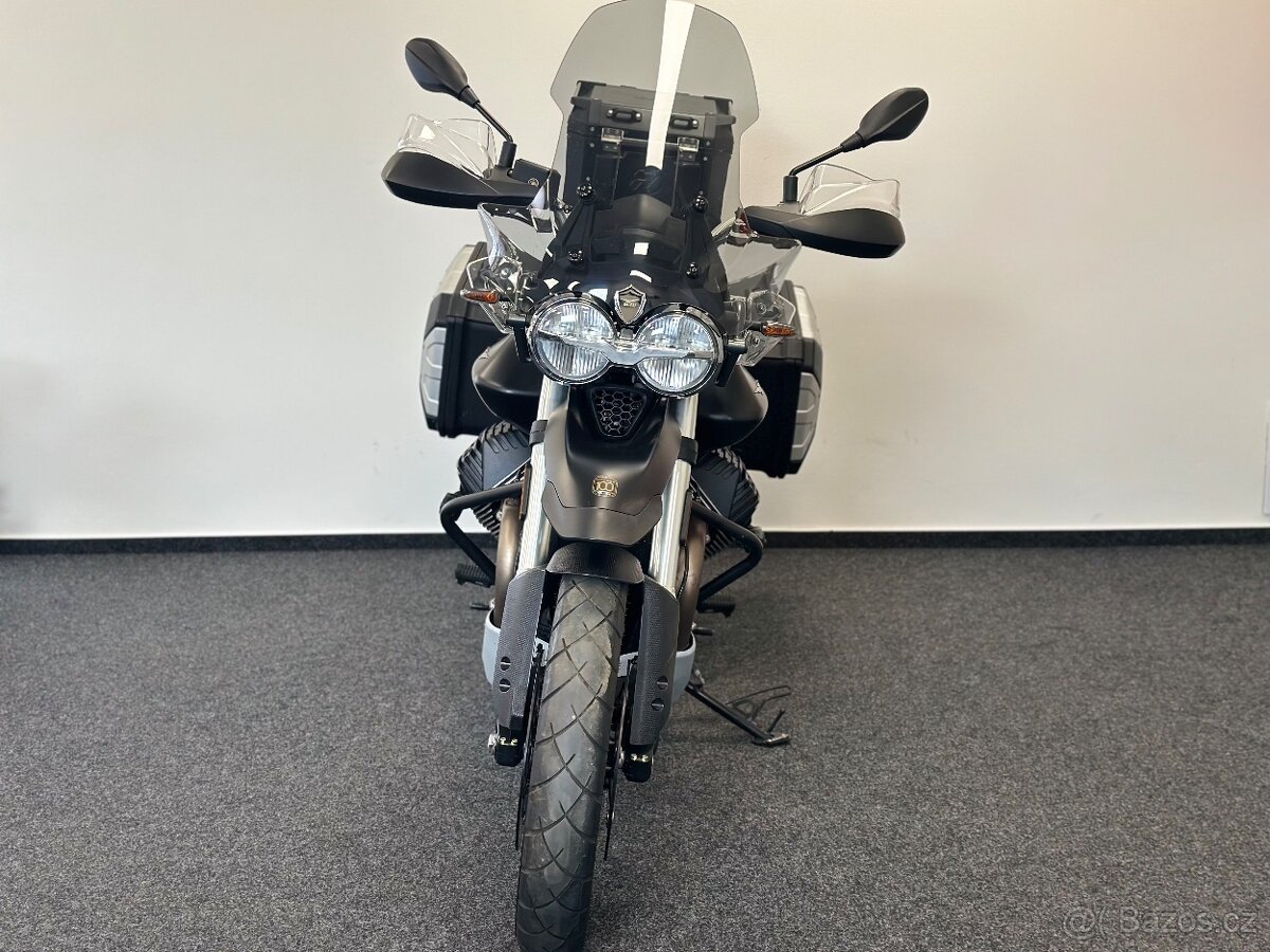 Moto Guzzi V 85tt - 4