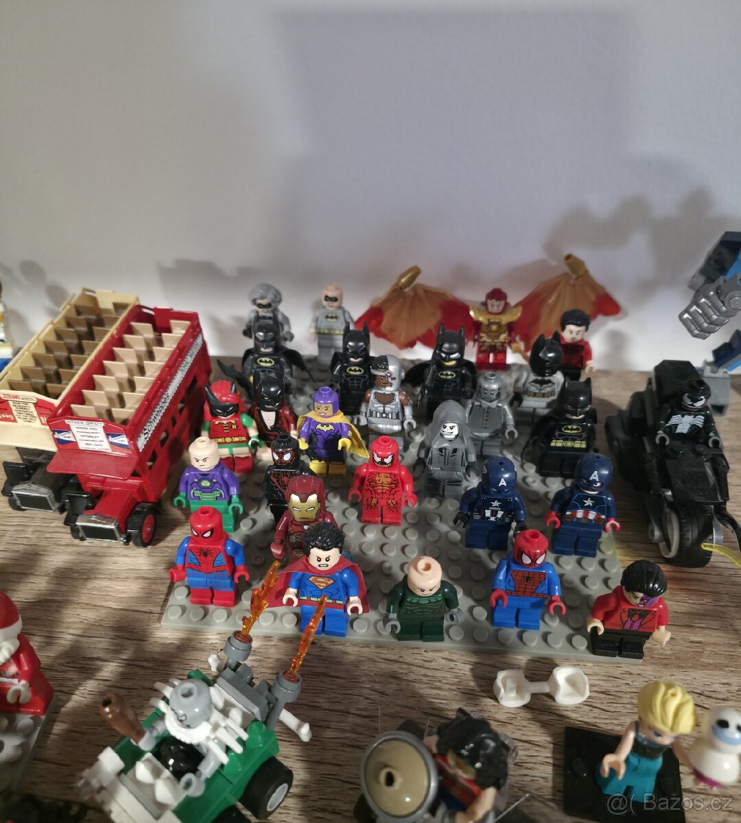 Lego figurky - 4