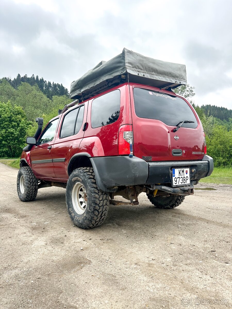 Nissan Xterra 4x4 - 4