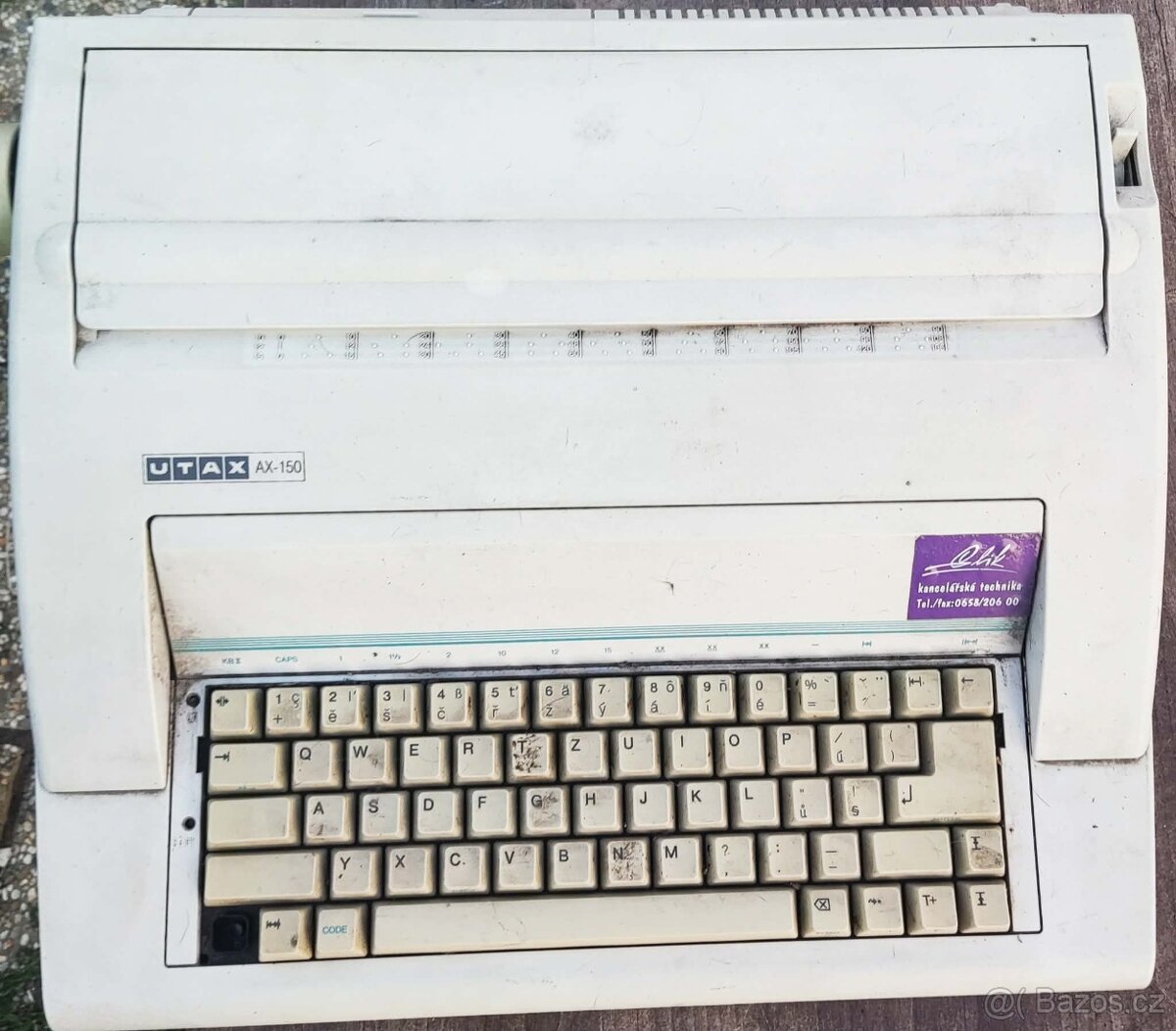 Elektronický psací stroj Nakajima AX-150 - 4