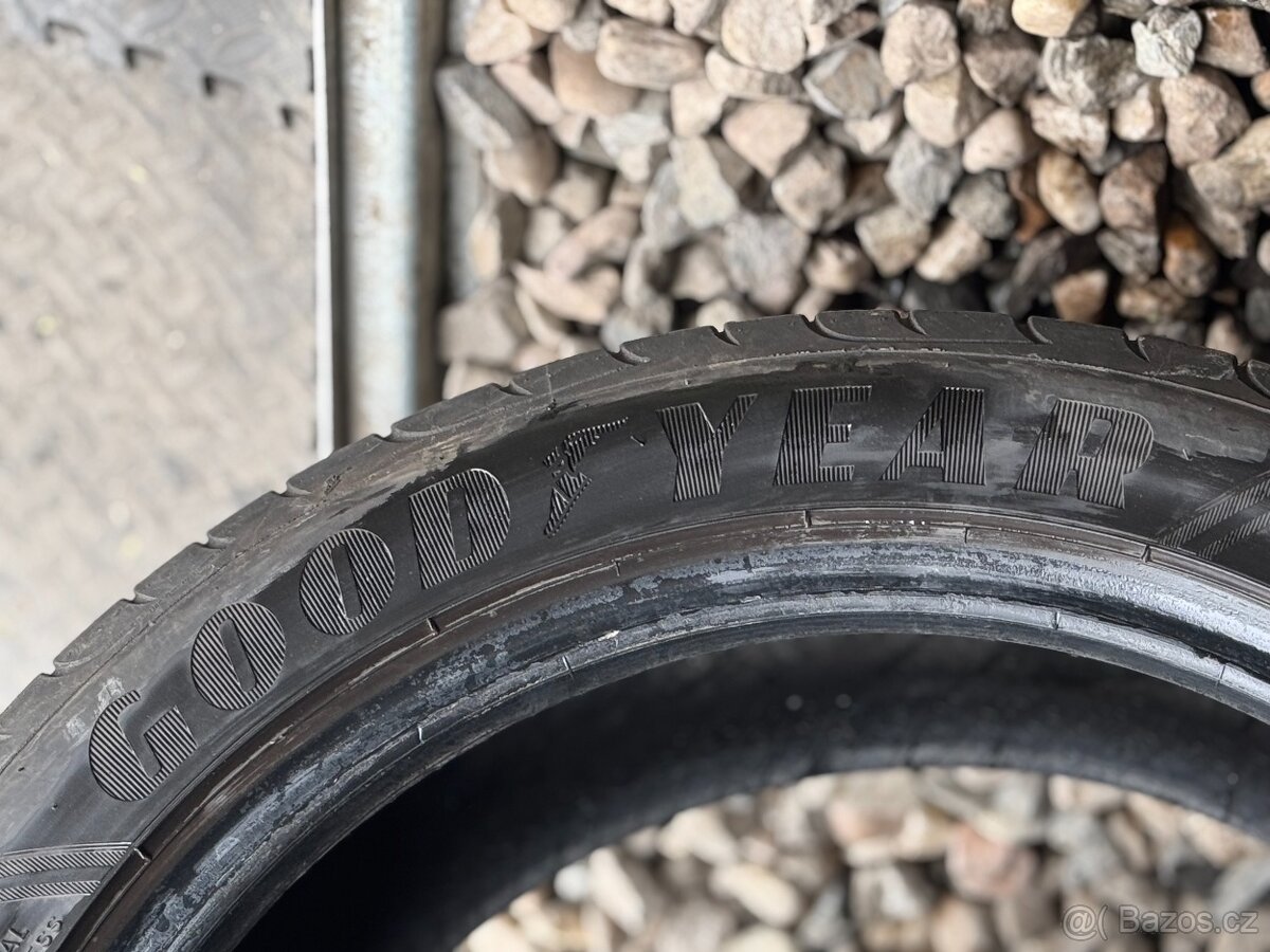 225/45/17 - Goodyear letní pár pneu - 4