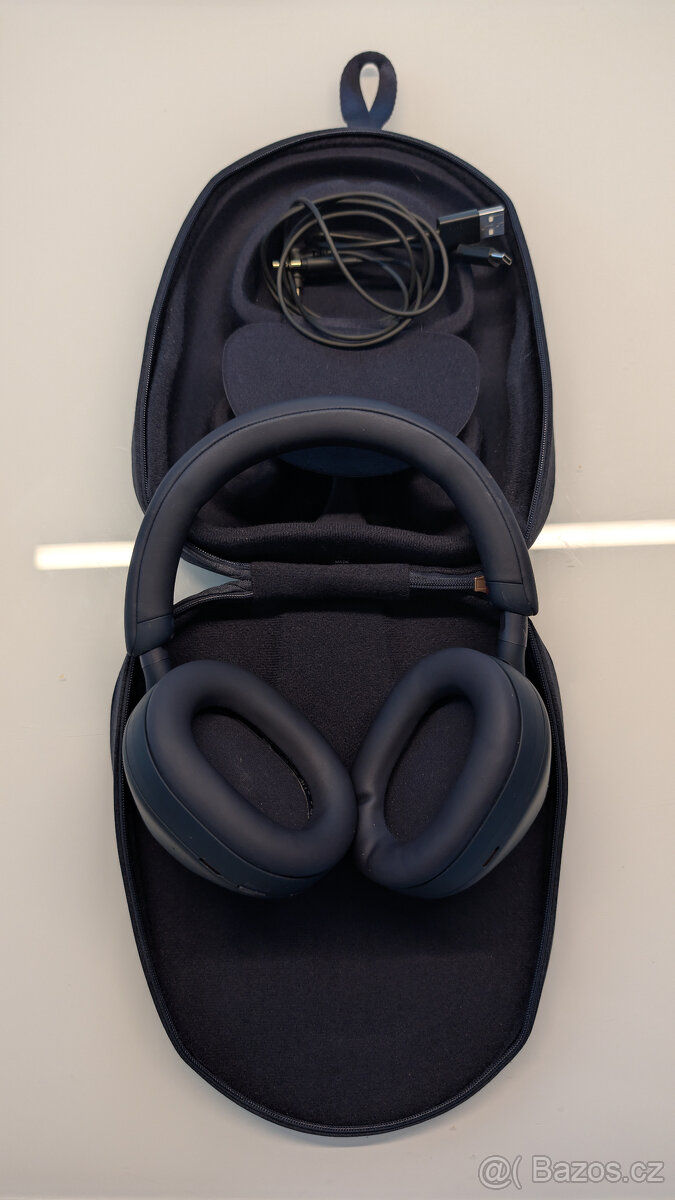 Sluchátka Sony WH-1000XM5 - 4