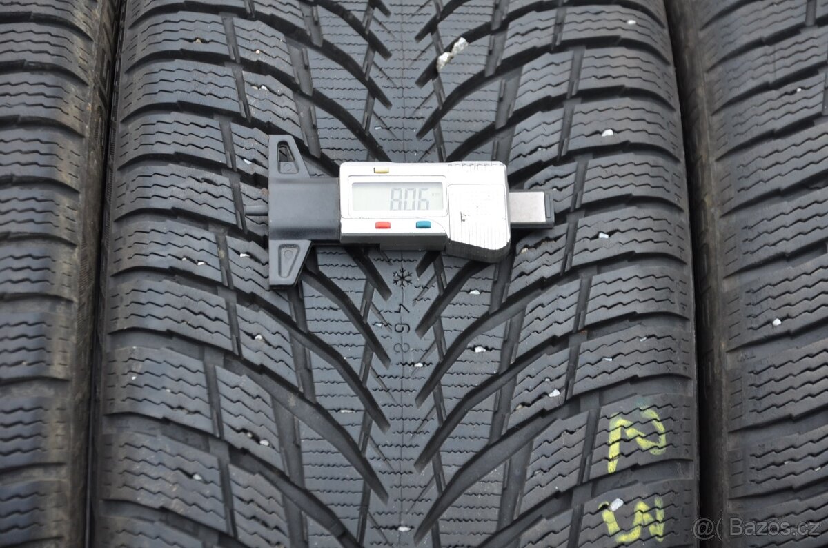 215/45 R18 XL Nokian zánovní zimní pneu, č.232 - 4