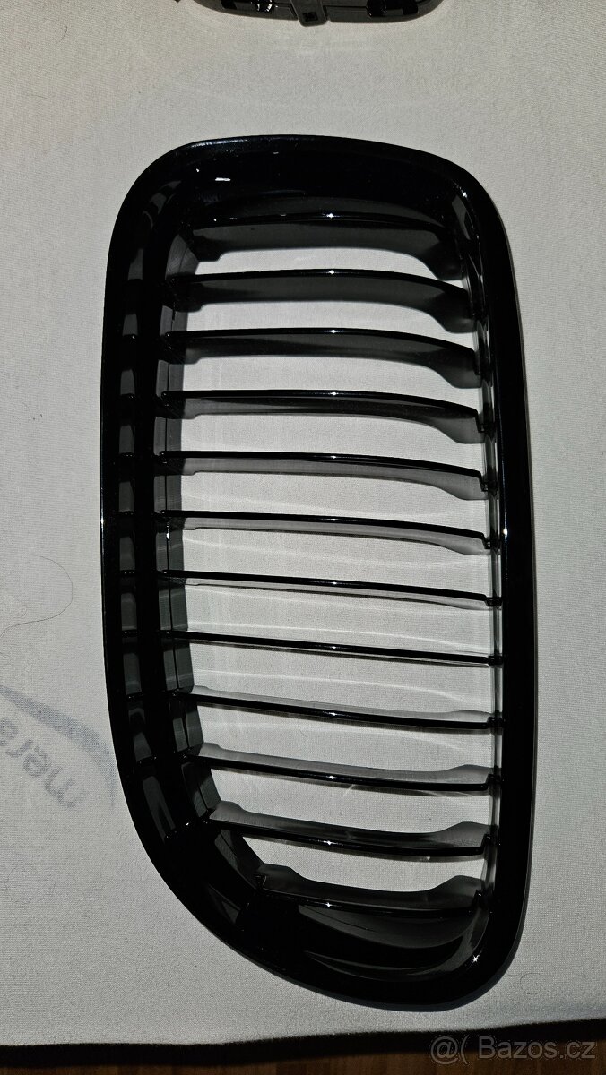 Ledvinky cerne leskle BMW E90/E91 LCI - 4