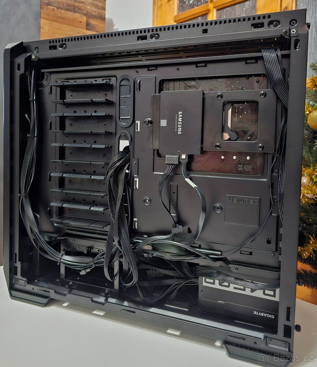 Herní počítač - 4