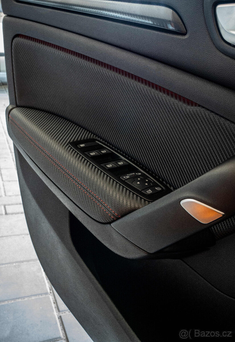 Renault Megan RS TROPHY 300 - 4