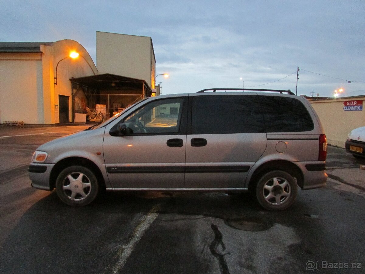 Opel Sintra 2,2 benzín - 4