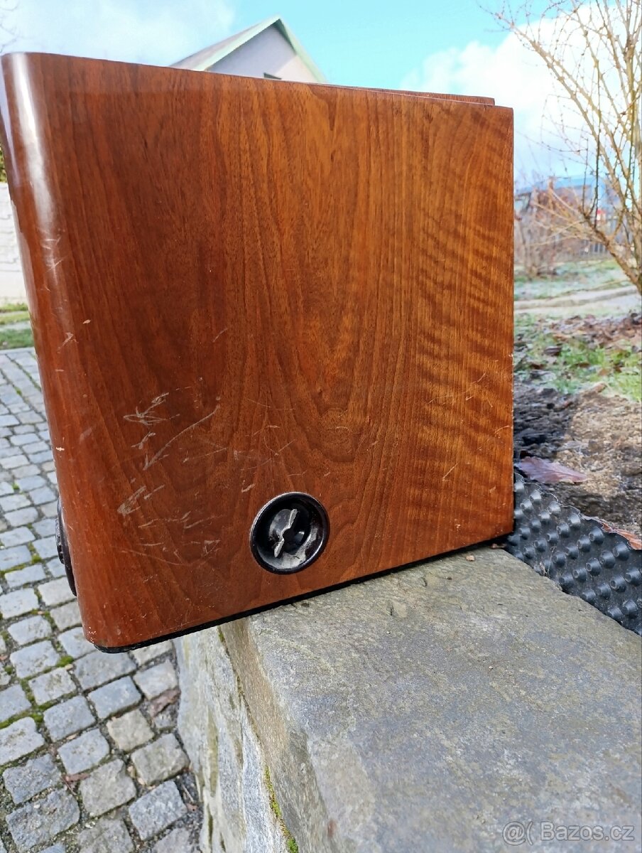 Rádio s gramofonem zn. Tesla typ: 512074 - 4