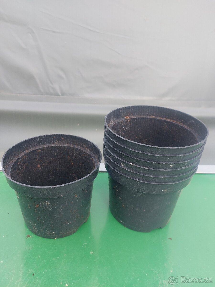 Květináče - 4