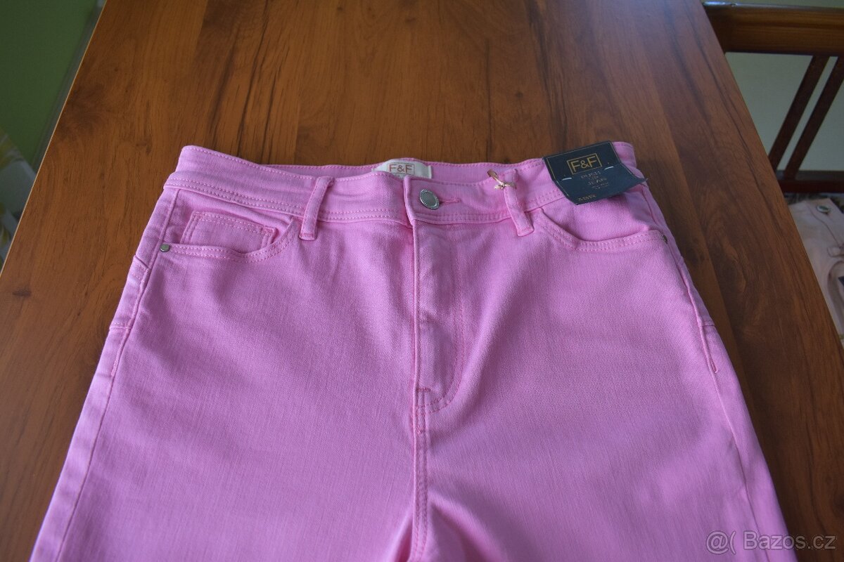 Dámské strečové džiny vel. 38R - 4