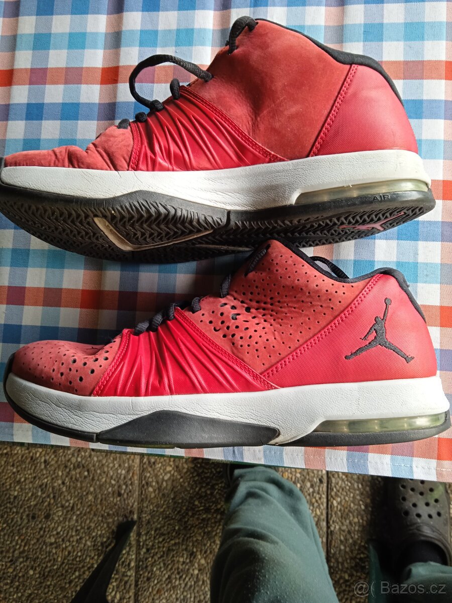 JORDAN - 4