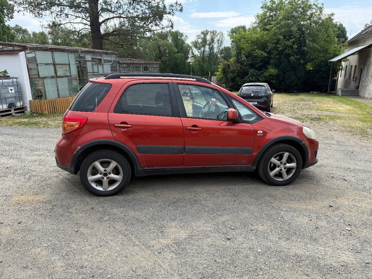 Suzuki sx4 - 4