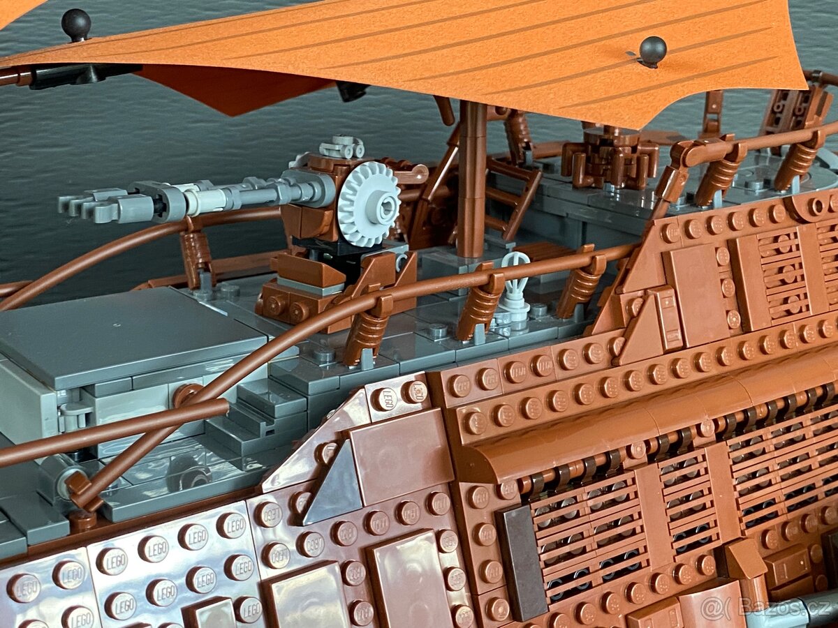LEGO Star Wars Jabba's Sail Barge (75397) - 4