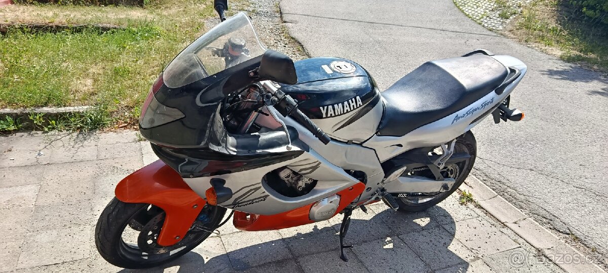 Yamaha YZF 600R Thundercat - 4