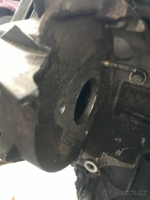 Peugeot 607 2,2HDI - MOTOR + PREVODOVKA - díly - 4