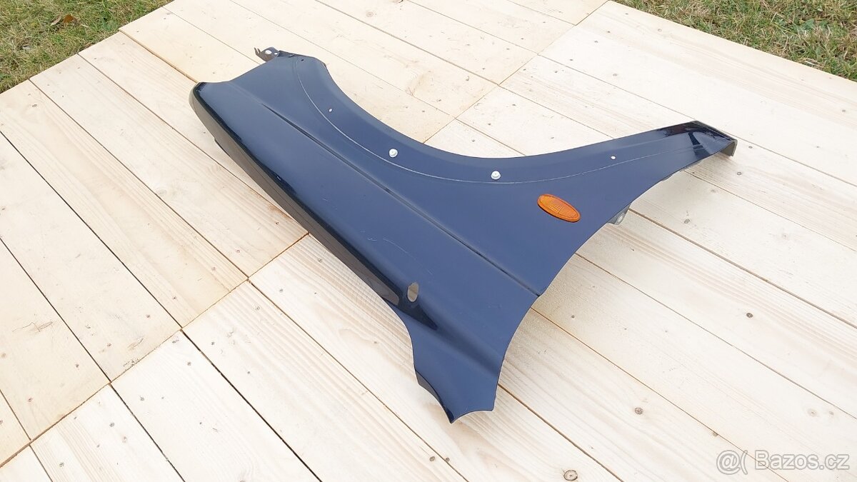 Mitsubihi Pajero Sport – Blatník pravý přední modrý - 4