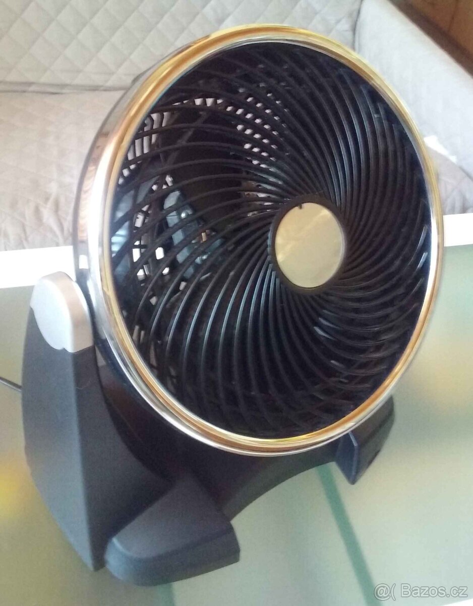 Kompaktní cirkulátor/ventilátor - 4