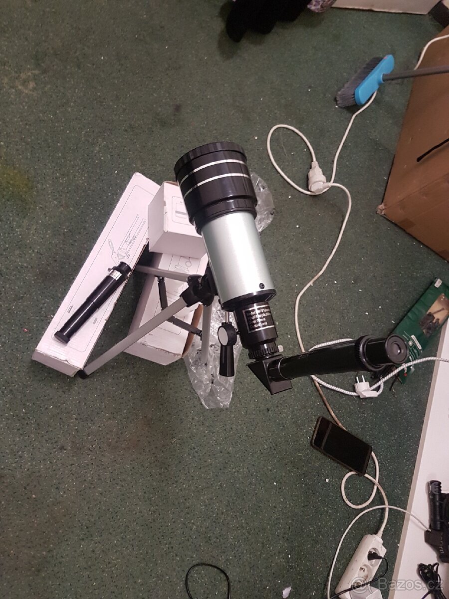Hvězdársky dalekohled - 4