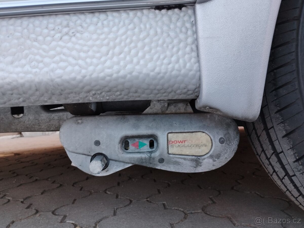 KNAUS 450FU. Rok 2007. Mover. 1300 kg. Bojler.100km/h - 4