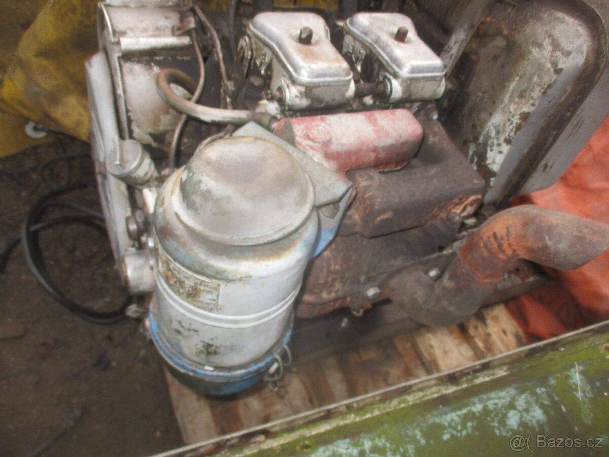 Motor Slavia 2s90 - 4