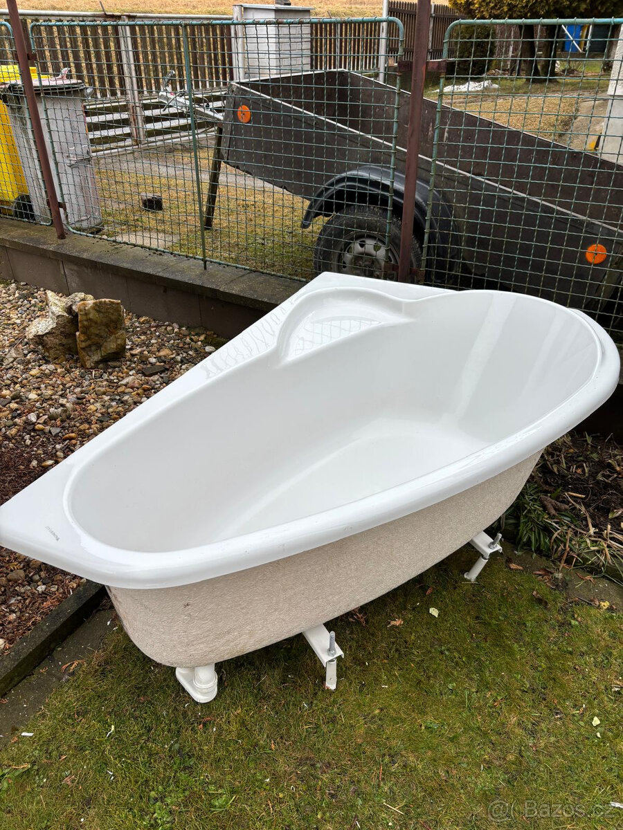 koupelnová rohová vana - 4